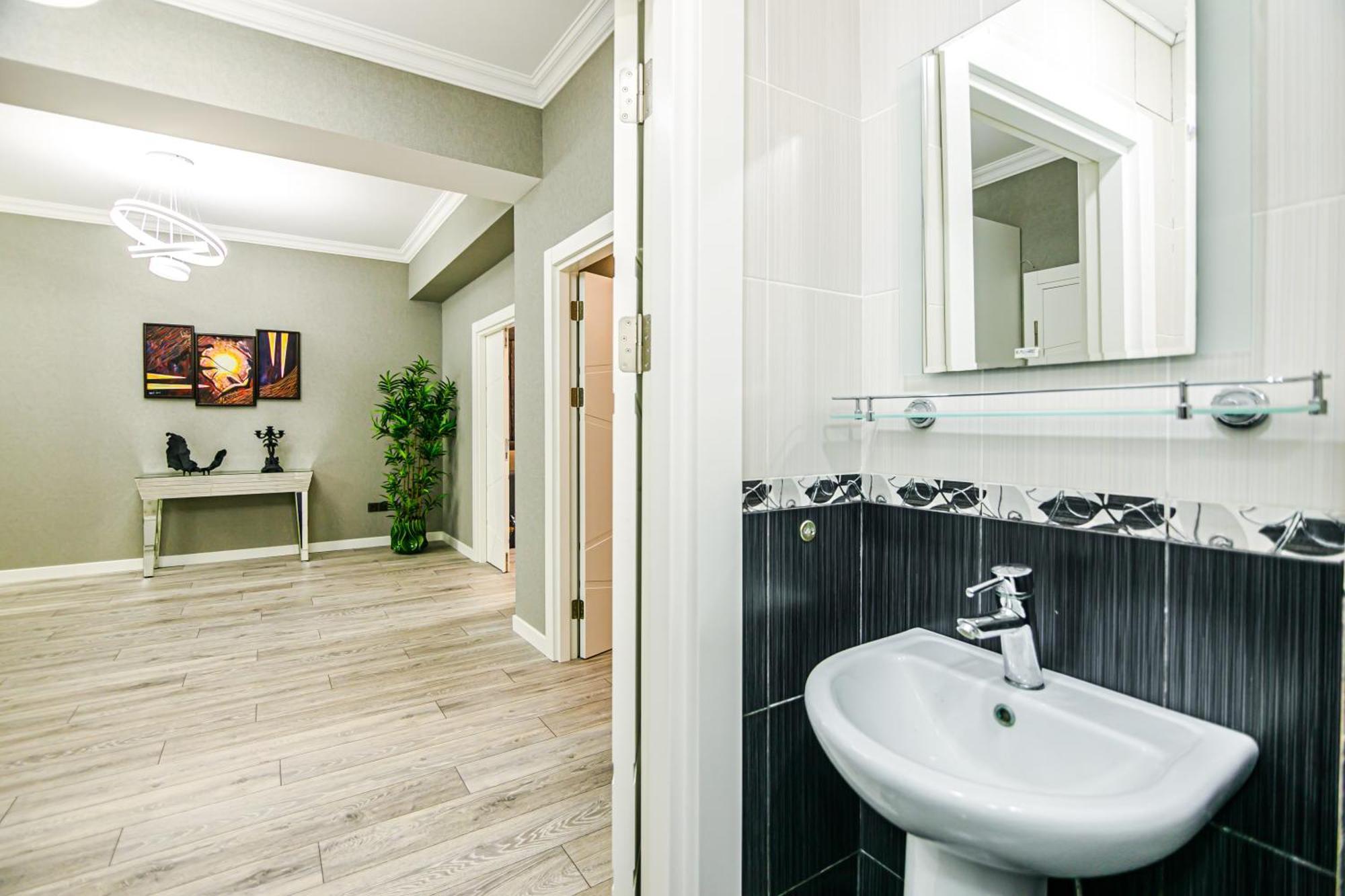 Sultan Luxury In Nizami Street
