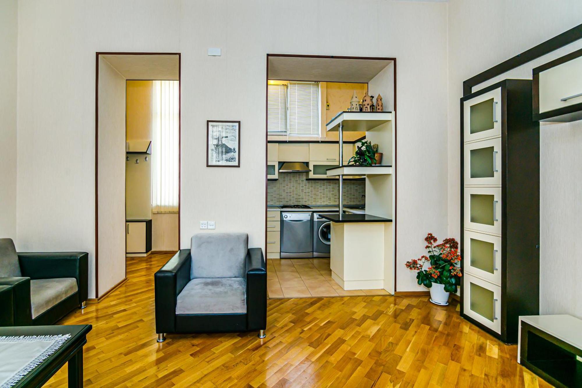 Sultan Luxury In Nizami Street Baku