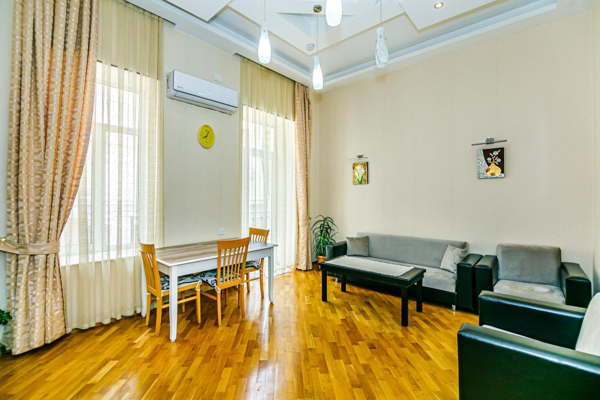 Sultan Luxury In Nizami Street Baku