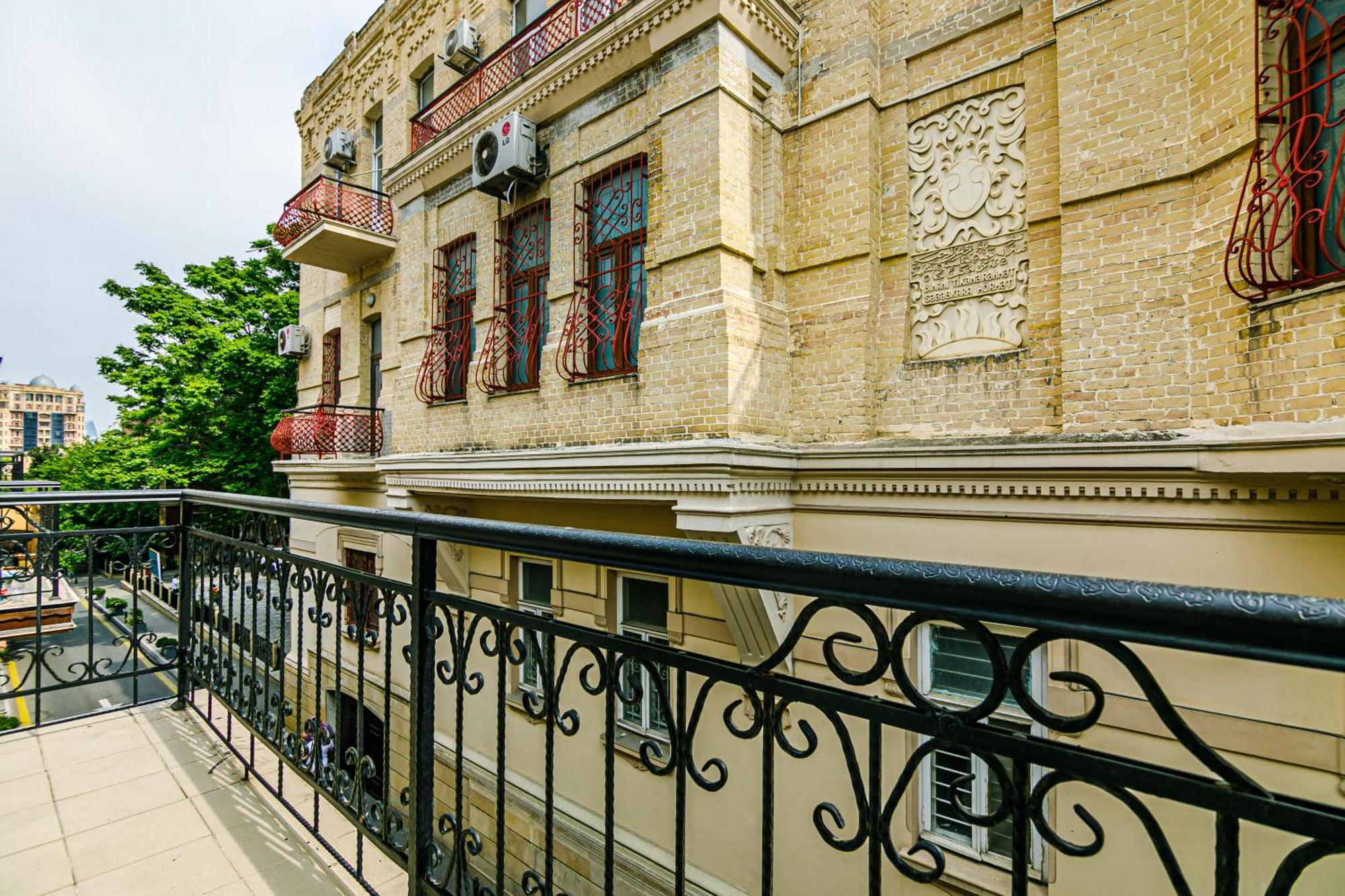 Sultan Luxury In Nizami Street